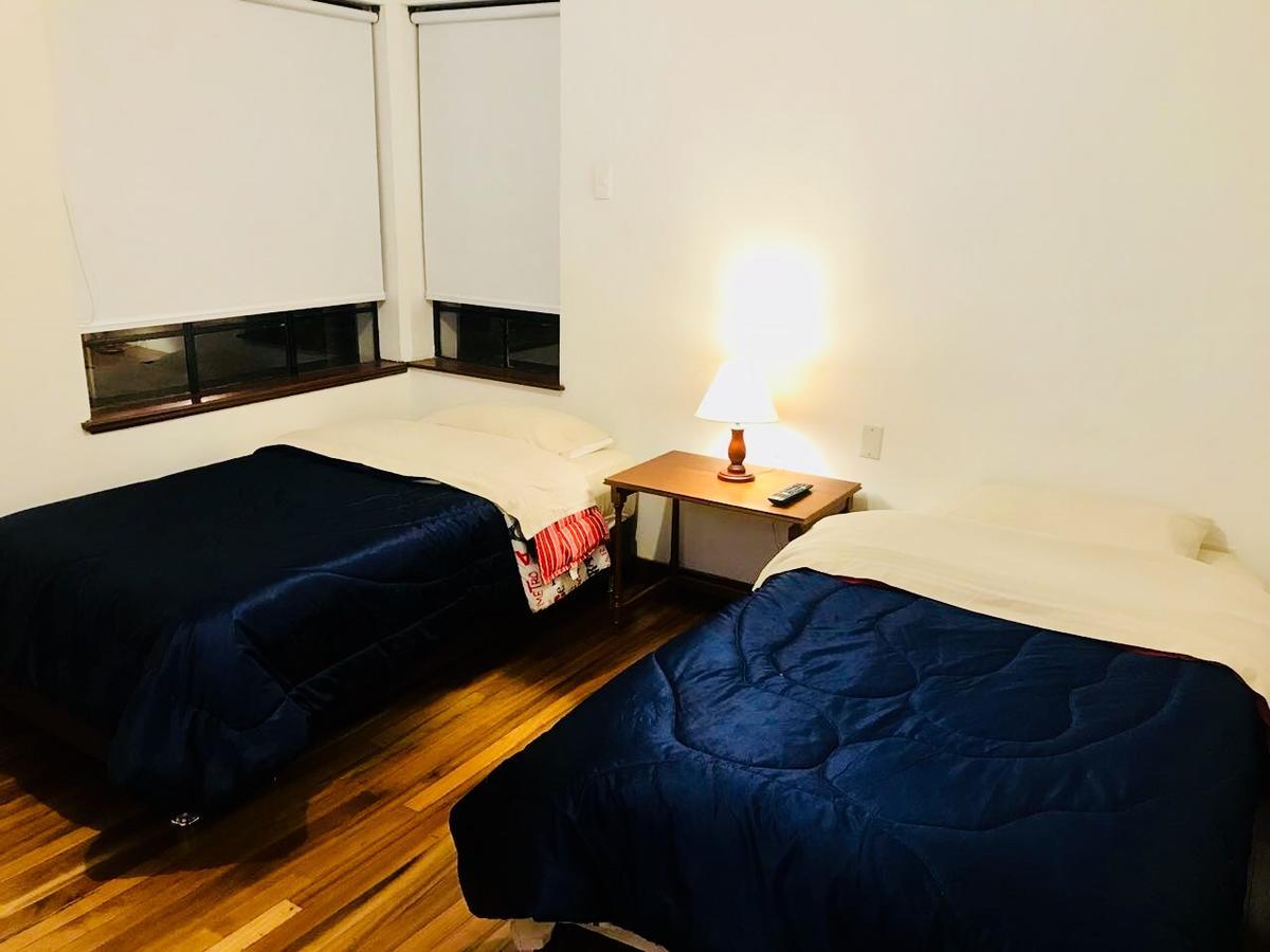 House For Groups - The Hostel Project Богота Екстериор снимка