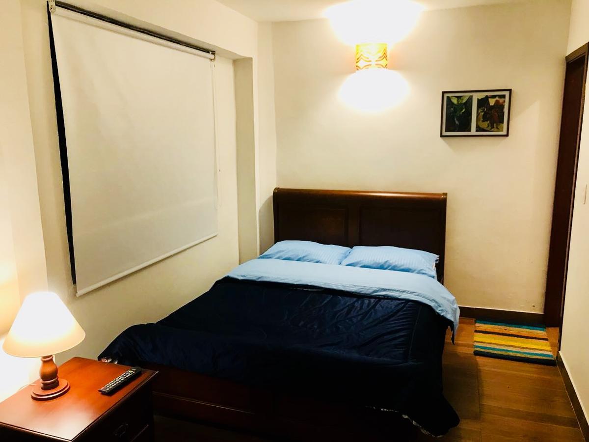House For Groups - The Hostel Project Богота Екстериор снимка
